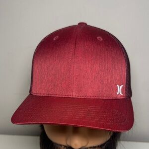 Hurley Burgundy trucker Cap
